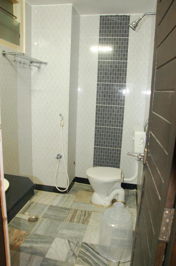 Hotel Blue Star Coimbatore Esterno foto